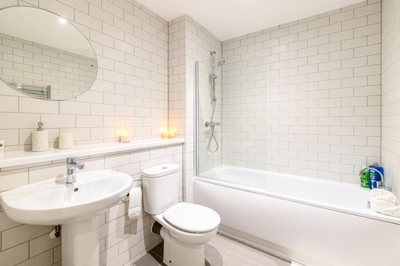 Comfy & Homely 2Bed Apartment - 5 Star Location Manchester Eksteriør billede